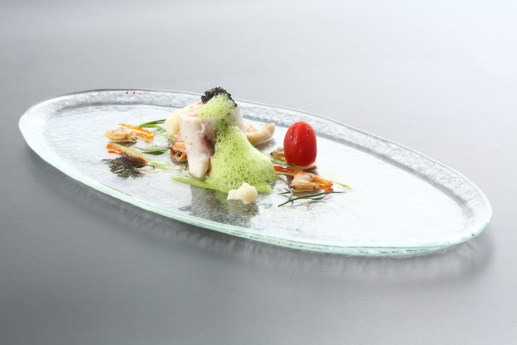 Parizzi & Restaurant 4*