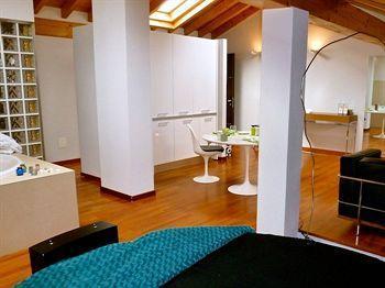 Appart hôtel Parizzi & Restaurant Parme