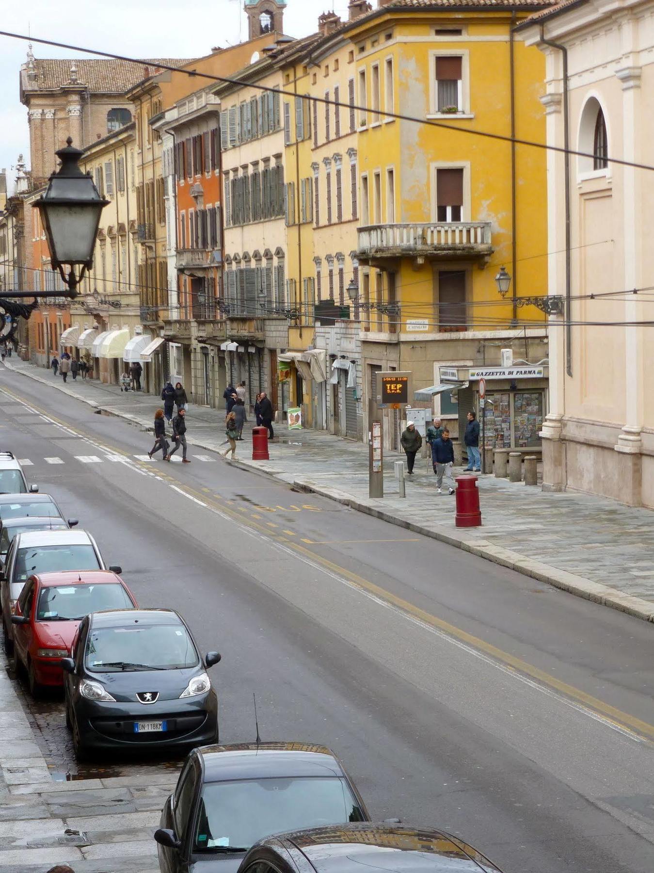 Apart-hotel Parizzi & Restaurant Parma