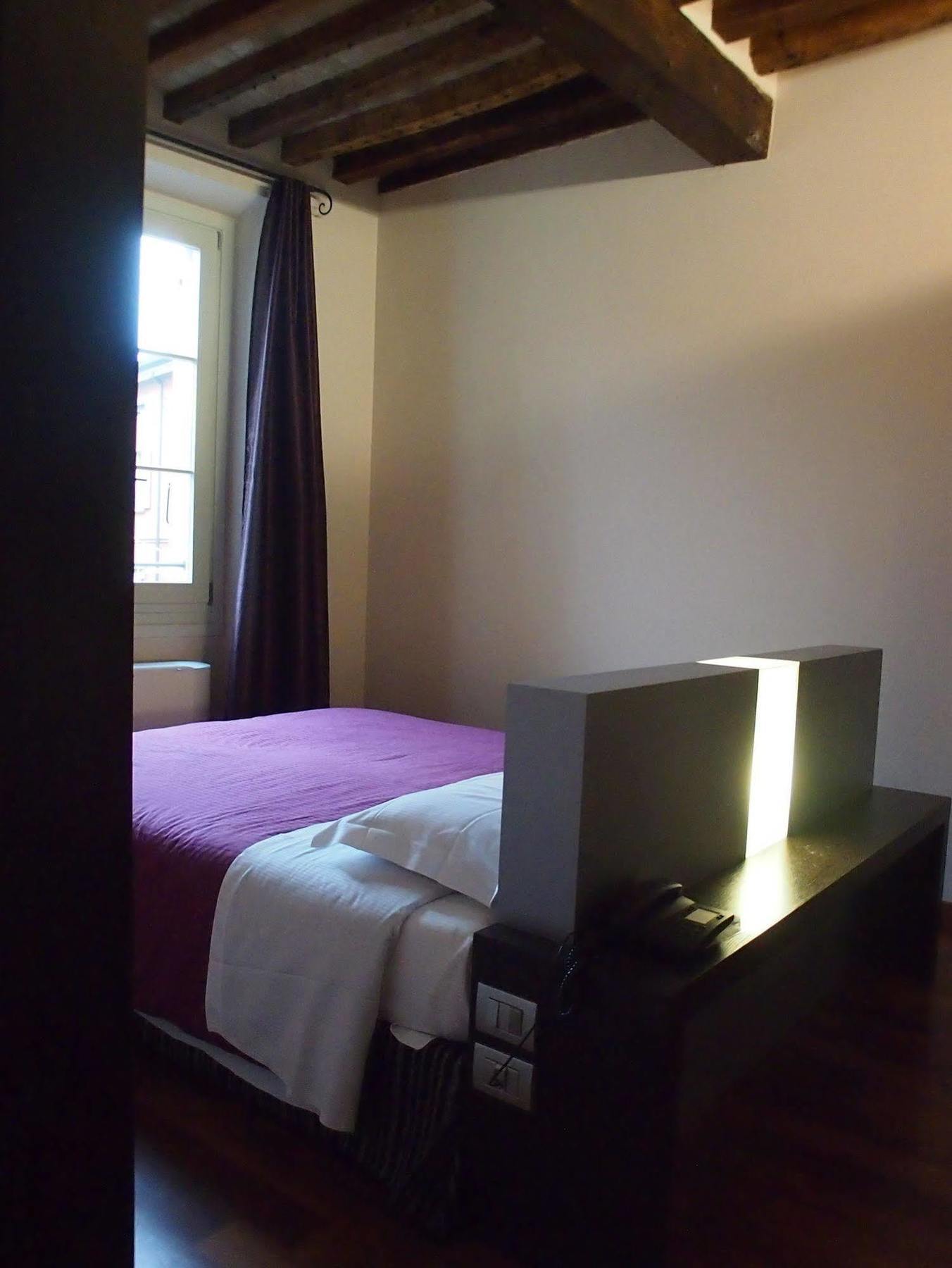 Parizzi & Restaurant Apart-hotel